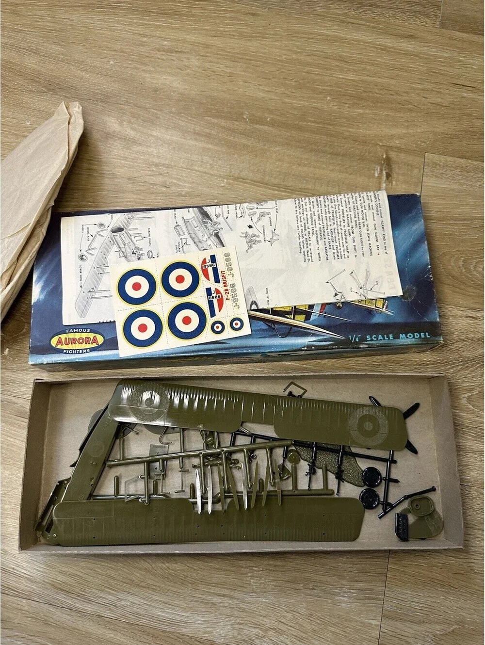AURORA 1/48 BRISTOL F2B BRISFIT WW1 RFC RAF FIGHTER Airplane Kit# 113-98 1957
